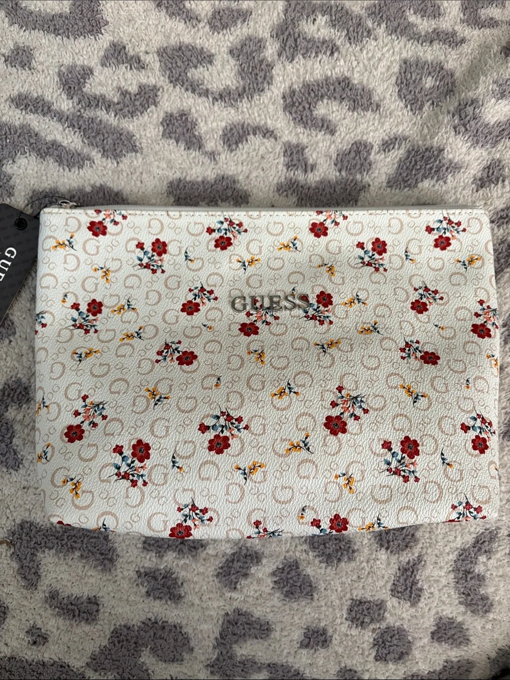 GUESS White Floral Cosmetic Bag 🌺